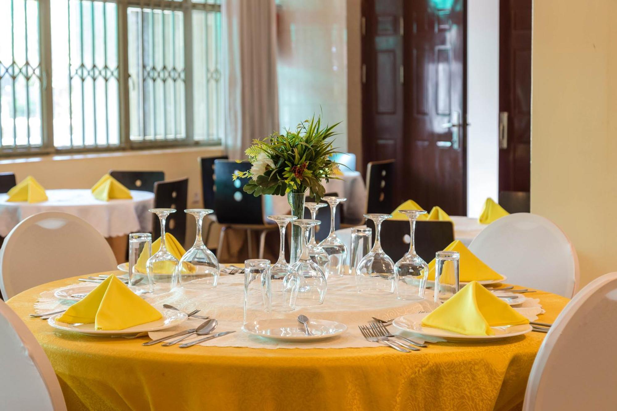 Olympic Hotel Kigali Eksteriør billede